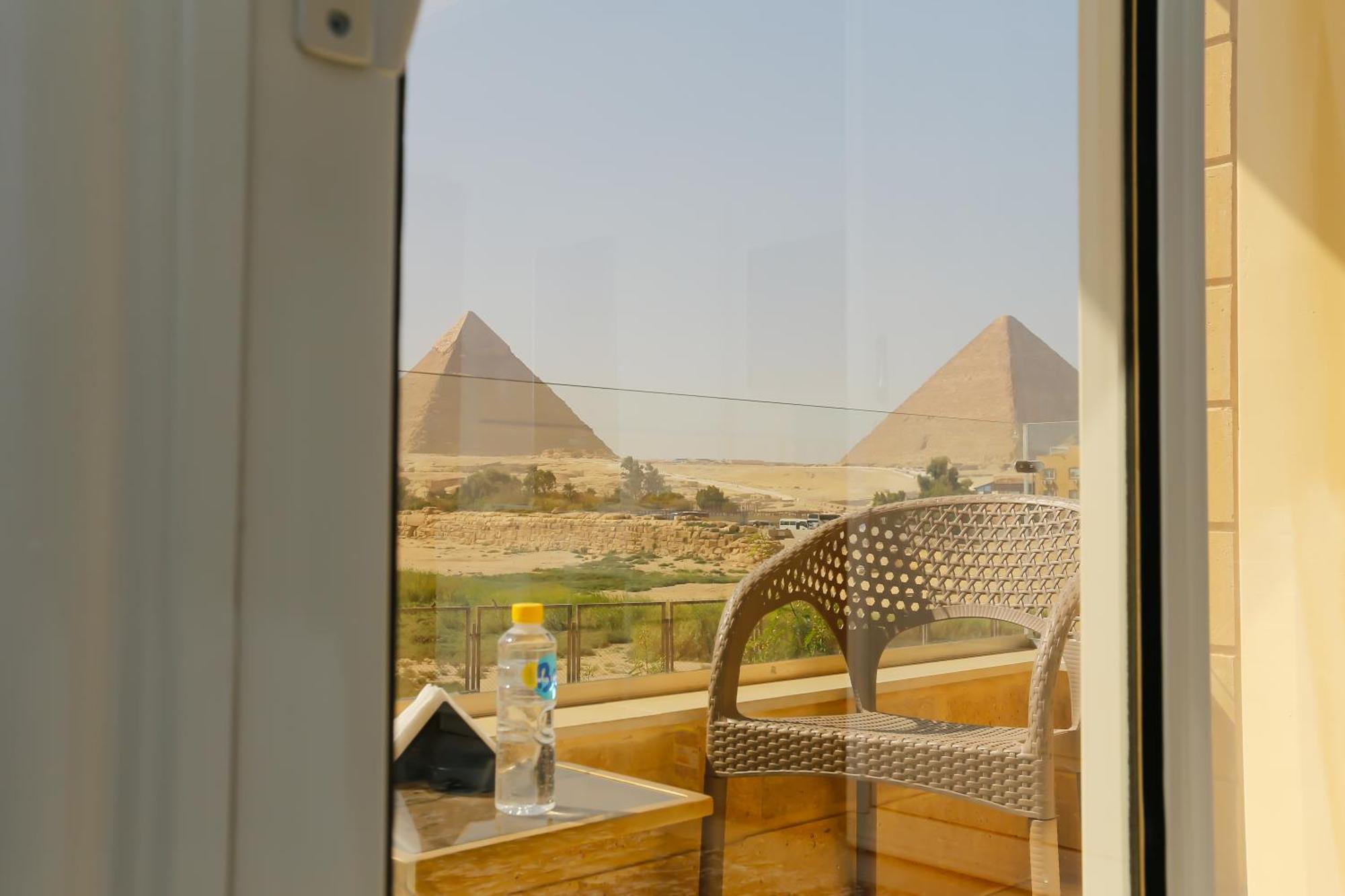 Pyramids Land Palace Kafret el-Gabal Exteriör bild